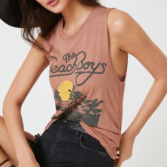 Beach boys graphic tee sz medium from Anthropologie - Picture 4 of 5